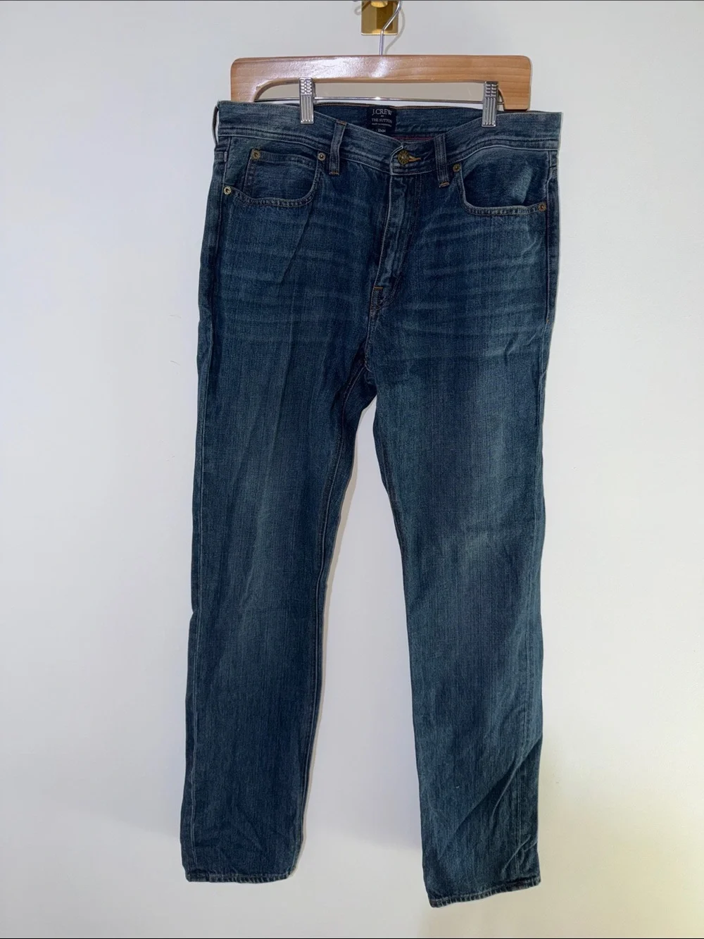 J. Crew  The Sutton Men's Straight-Leg Jeans in Dark Blue Wash 32x34